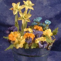 McCalls - SPRING GUM PASTE FLOWERS
