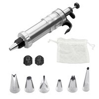 WILTON DESSERT DECORATOR PRO