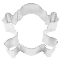 SKULL & CROSS BONES CUTTER 4.5" / 11.43 CM