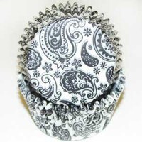 15433-A-PAISLEY-BLK-WHT-CUPS-MCCALLS.jpg