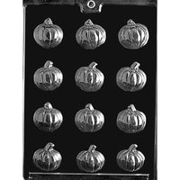 MOLD - PUMPKIN 1 1/2" X 1 1/2" X 1/2" (12)