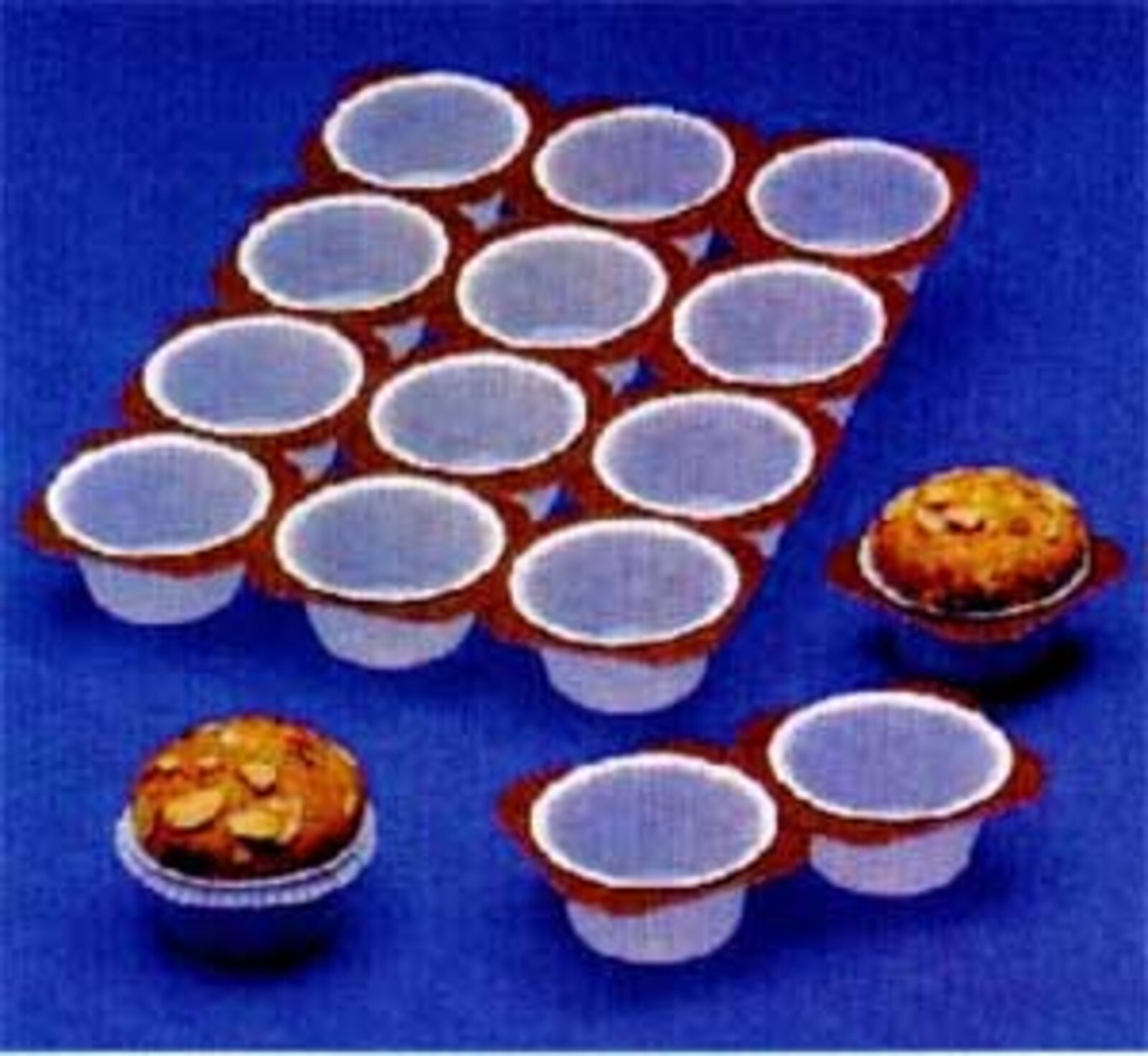 20188-A-CUPCAKE-TRAY-MCCALLS.jpg