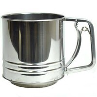 4-CUP FLOUR SIFTER