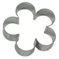 3325-Blossom-petal-cutter-mccalls.jpg