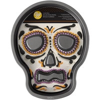 WILTON SKULL N/S PAN WITH FACE CUTOUTS