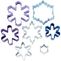 WILTON SNOWFLAKE COLORED CUTTER 7-PC SET