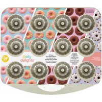 WILTON DAILY DELIGHTS MINI FLUTED TUBE PAN (12)