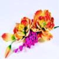 Gumpaste-flowers-sprays-mccalls.jpg